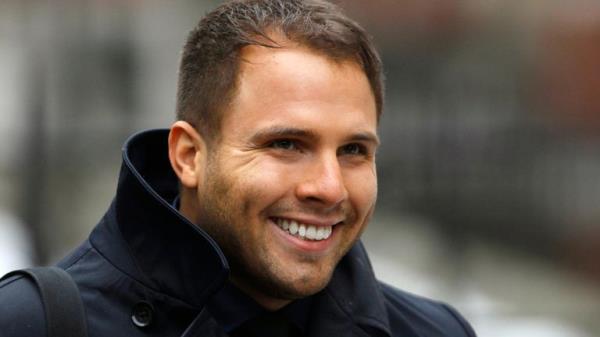Former News of the World showbusiness editor, Dan Wootton, arrives to give evidence at the Leveson Inquiry into the culture, practices and ethics of the media, at the High Court in Lo<em></em>ndon February 6, 2012. REUTERS/Suzanne Plunkett (BRITAIN - Tags: MEDIA CRIME LAW SOCIETY)