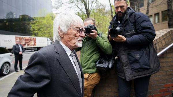 Former Formula One boss Bernie Ecclestone arrives at Southwark Crown Court, London, for a hearing on charges of fraud by false representation over an alleged failure to declare ￡400 million of overseas assets to the Government. Picture date: Wednesday April 19, 2023.</p>

<p>　　