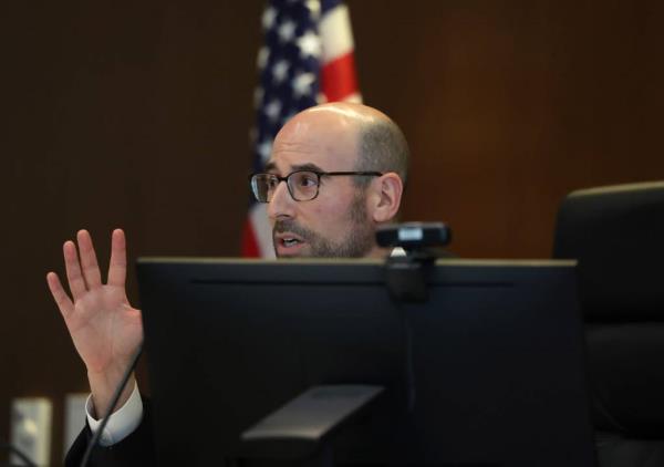 Judge Daniel Shanes speaks with attorneys during a hearing with former Cook County assistant state's attorneys Nick Trutenko and Andrew Horvat at the Lake County Courthouse on July 5, 2023, in Waukegan.
