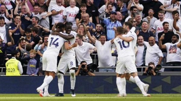 Tottenham players