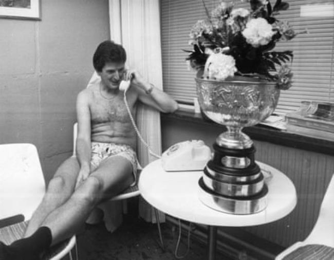 Hodgson celebrates after winning the Swedish title with Malm? in 1986.