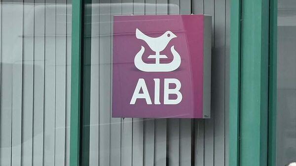 Finance Minister co<em></em>nfirms extension of AIB share trading plan