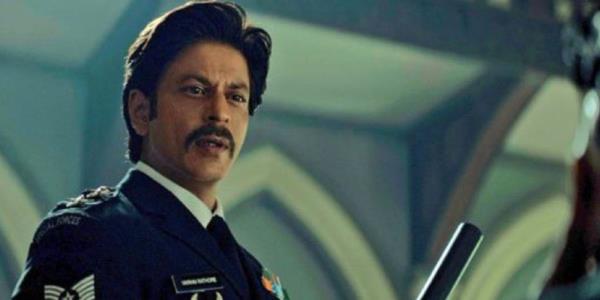 Shah Rukh Khan looks shocked in Jawan.