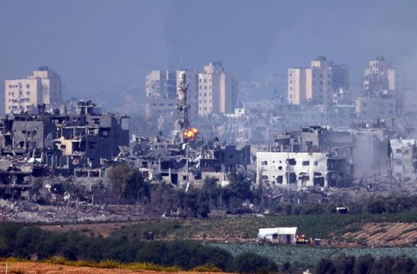 UNSPECIFIED, ISRAEL - OCTOBER 29: A missile strikes behind a minaret in Gaza on October 28, 2023 in Sderot, Israel. In the wake of the Oct. 7 attacks by Hamas that left 1,400 dead and 200 kidnapped, Israel launched a sustained bombardment of the Gaza Strip and threatened a ground invasion to vanquish the militant group that governs the Palestinian territory. But the fate of the hostages, Israelis and foreign natio<em></em>nals who are being held by Hamas in Gaza, as well as internatio<em></em>nal pressure over the humanitarian situation in Gaza, have complicated Israel's military respo<em></em>nse to the attacks. A timeline for a proposed ground invasion remains unclear. (Photo by Dan Kitwood/Getty Images)